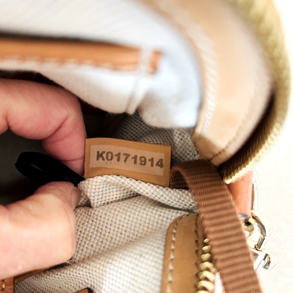 Dooney & Bourke Hydrangea Satchel and Crossbody Bag - Picture 5 of 11